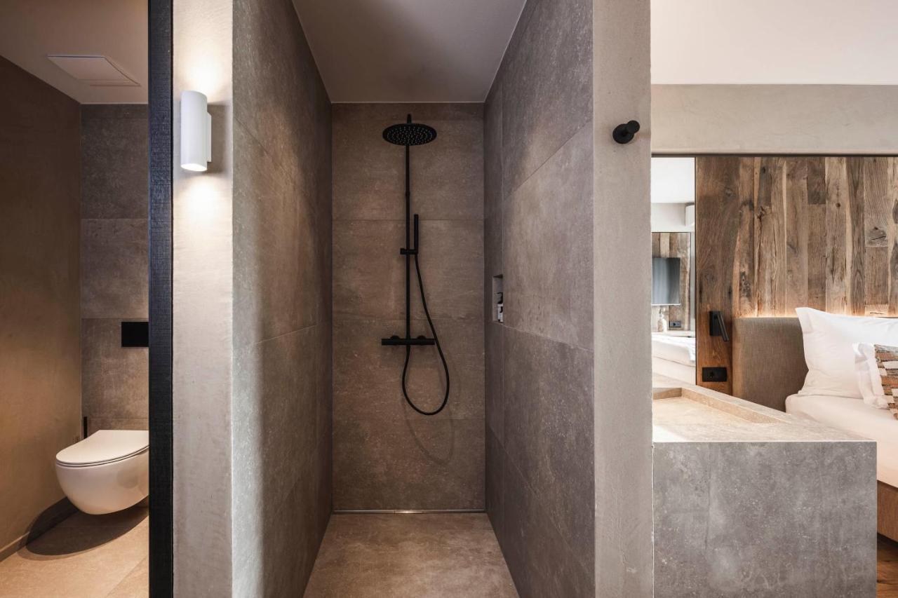 Hotel Loewenhof 4*