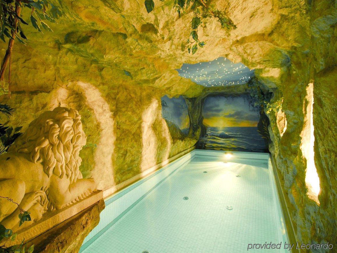 Hotel Loewenhof 4*
