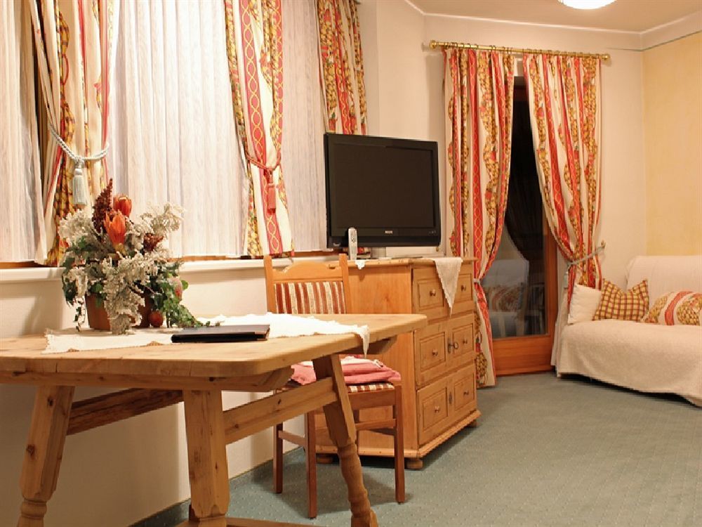 Loewenhof Hotel 4*