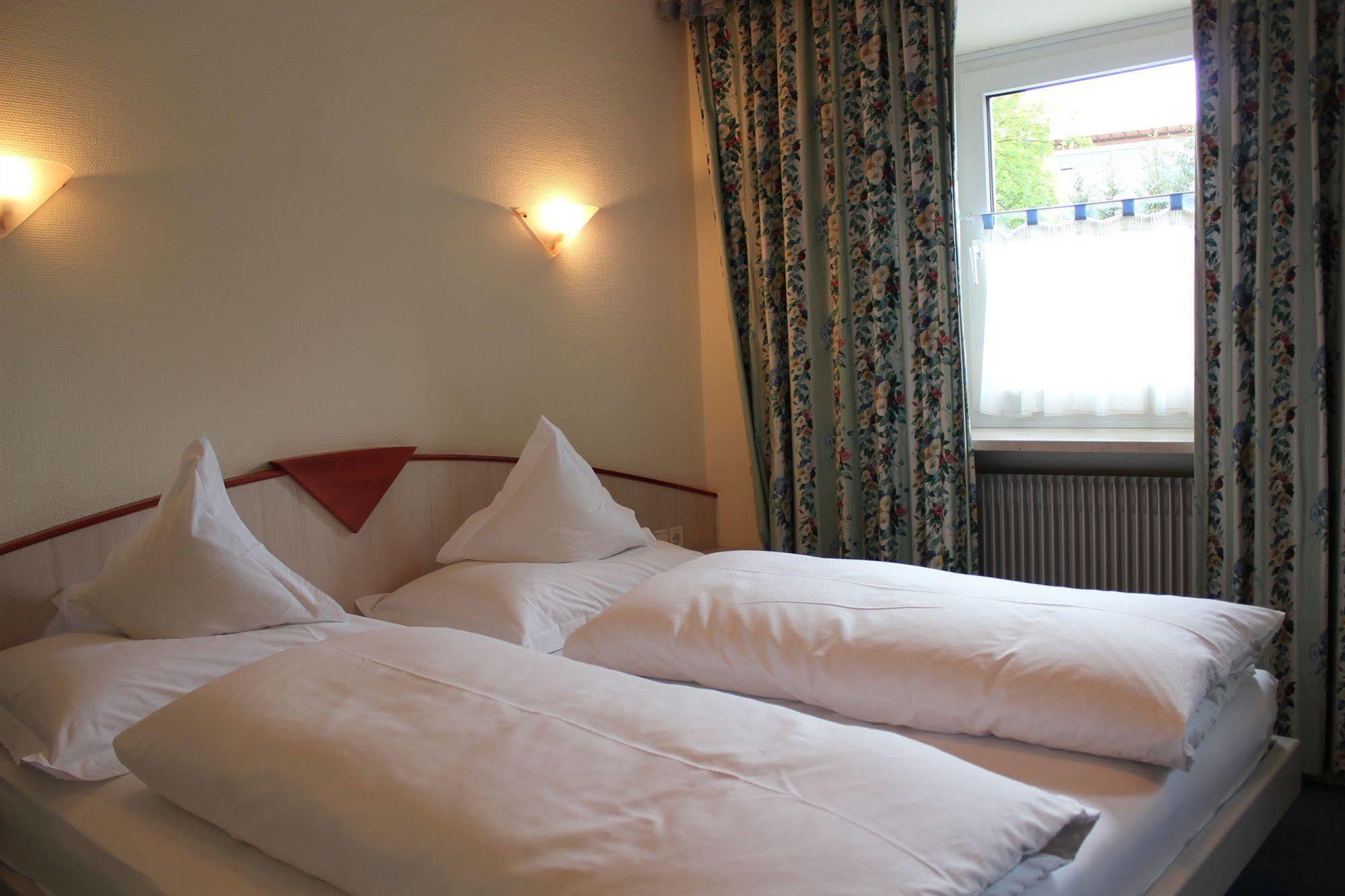 Loewenhof 4*